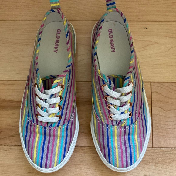 Old Navy Canvas Slip-On Sneakers - Picture 1 of 7